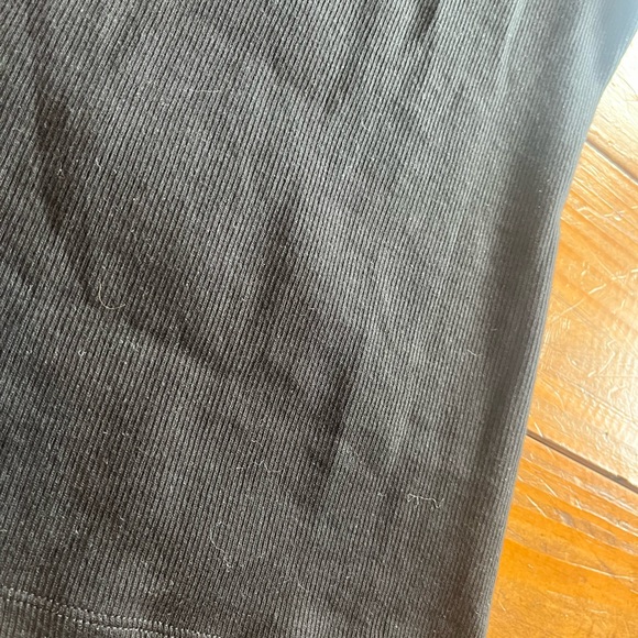 (167) BLACK H&M TANK - Picture 5 of 6